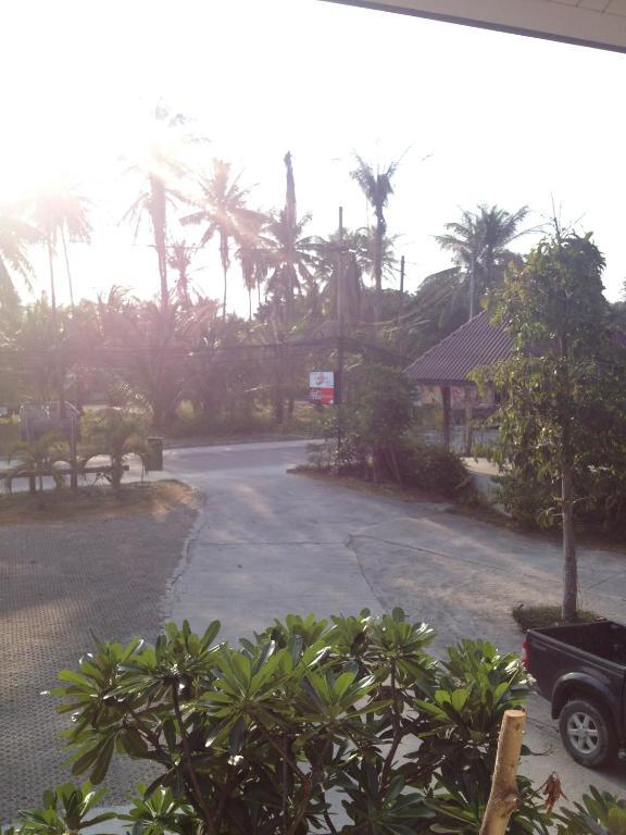Baan Busaba Hotel Ko Pha Ngan Extérieur photo